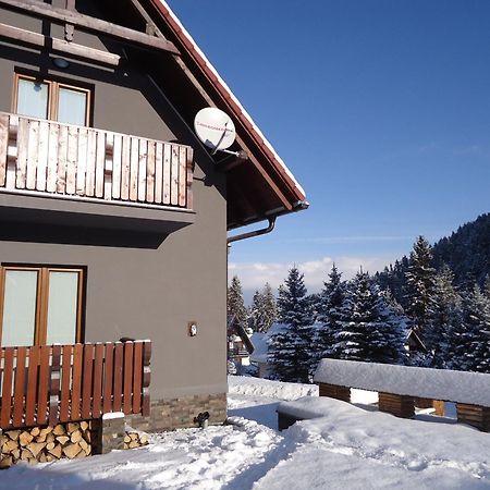 Apartmany Lipka Pavčina Lehota Exterior foto
