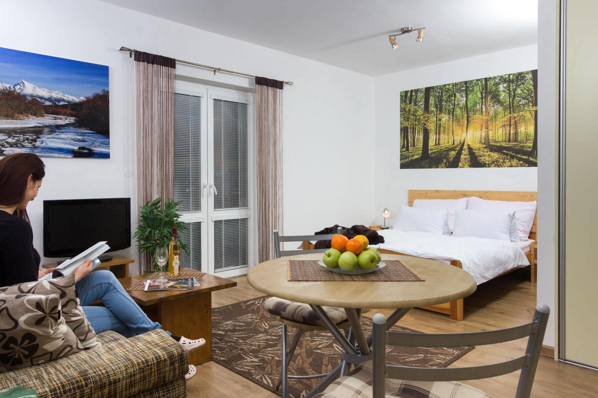 Apartmany Lipka Pavčina Lehota Exterior foto